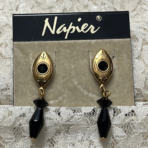 Napier Jewelry - Napier/vintage gold with black glass earrings, 1.5” *